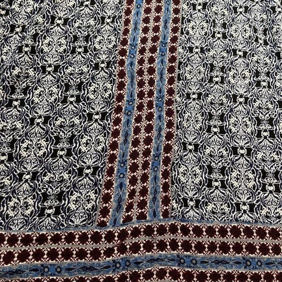 Cato Women's 100% Rayon 3/4 Length Sleeve Aztec Print Top Size Small - Picture 7 of 10